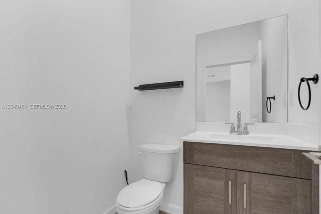 4 of 24 - 805 Se 18th Street, Homestead, FL