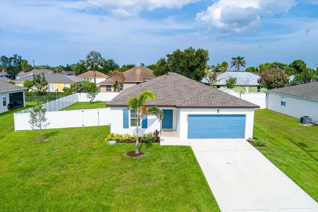 4565 Sw Scope Street, Port St. Lucie