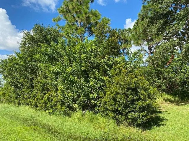 3 of 7 - 7066 Bargello Street, Englewood, FL