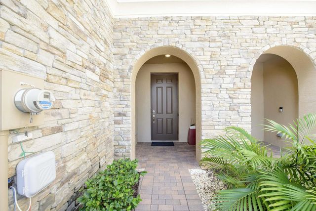 4 of 56 - 10355 Wellington Parc Drive, Wellington, FL