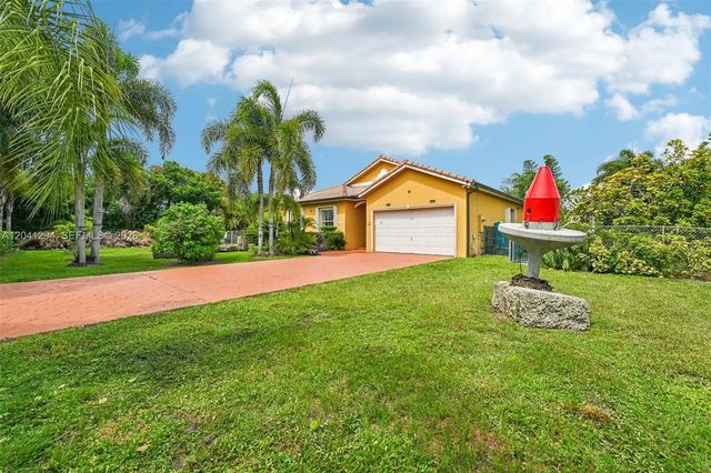 5 of 51 - 21401 Sw 187th Avenue, Miami, FL
