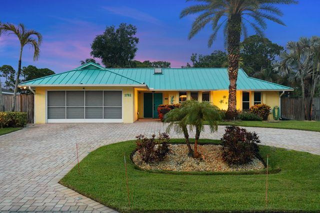 2 of 42 - 1781 Se Fallon Drive, Port St. Lucie, FL