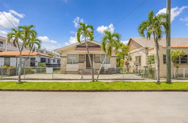 1468 Sw 2nd Street, Miami