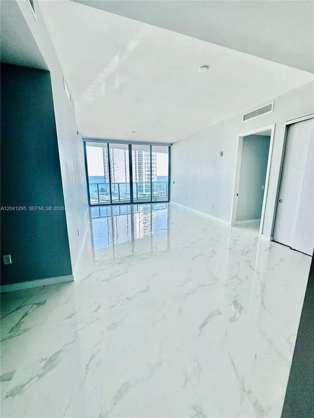 4 of 21 - 17550 Collins Avenue #803, Sunny Isles Beach, FL