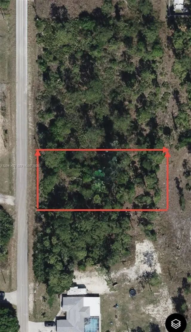 1012 Henry Avenue, Lehigh Acres