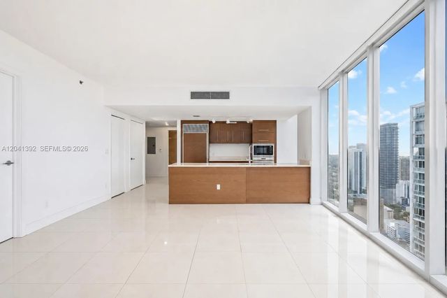 2 of 29 - 475 Brickell Avenue #4715, Miami, FL