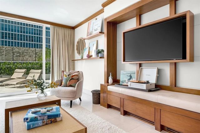 6801 Collins Avenue #door 606, Miami Beach