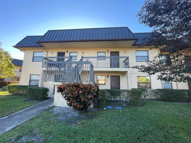 143 Nw 93rd Avenue #202, Pembroke Pines