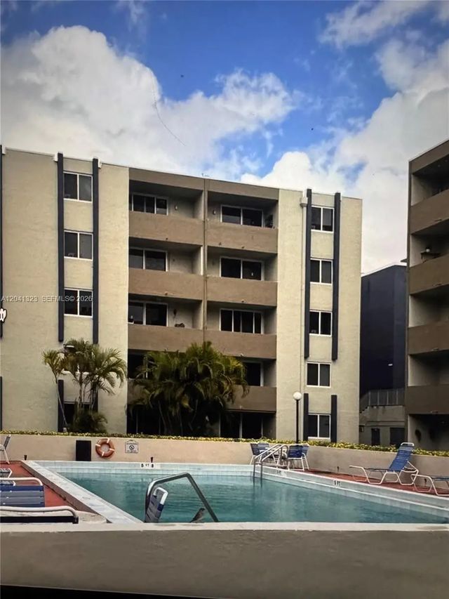 3 of 15 - 10090 Nw 80th Court #1241, Hialeah Gardens, FL