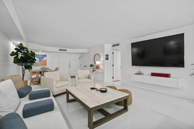 2 of 39 - 6423 Collins Avenue #203, Miami Beach, FL