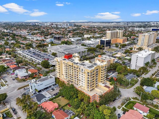 3 of 19 - 215 Sw 42nd Avenue #810, Miami, FL