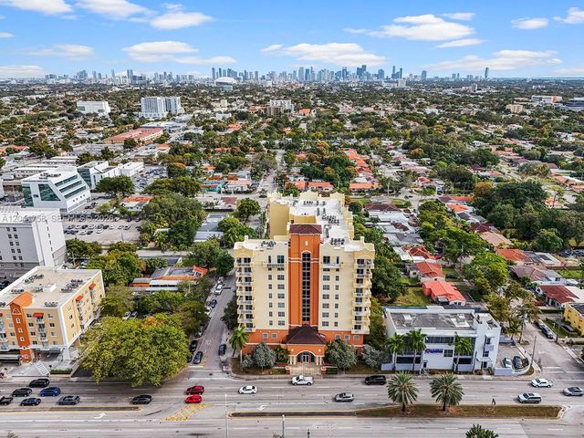 4 of 19 - 215 Sw 42nd Avenue #810, Miami, FL