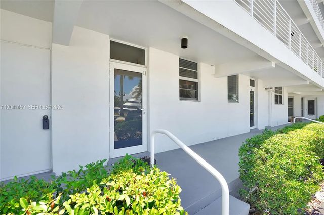 3 of 58 - 1790 E Las Olas Boulevard #11, Fort Lauderdale, FL