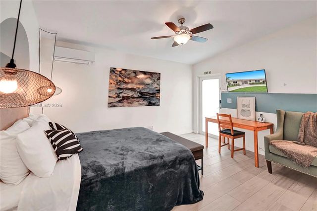 5 of 51 - 1704 Rodman Street, Hollywood, FL