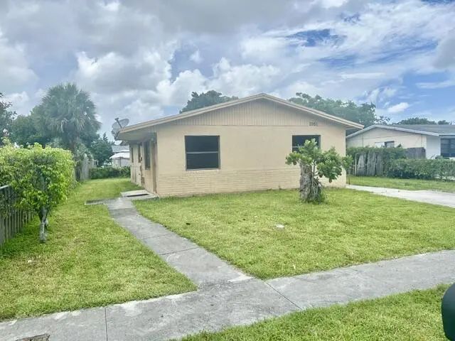 2951 Nw 8th Street, Pompano Beach