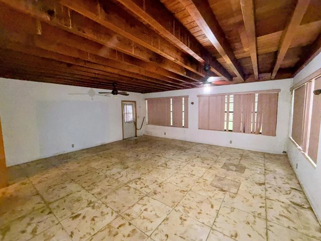 3 of 19 - 424 Ne 72nd Street, Miami, FL