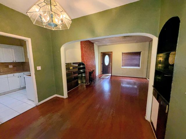 5 of 19 - 424 Ne 72nd Street, Miami, FL