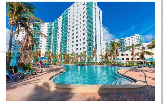 3 of 13 - 3901 S Ocean Drive #8t, Hollywood, FL