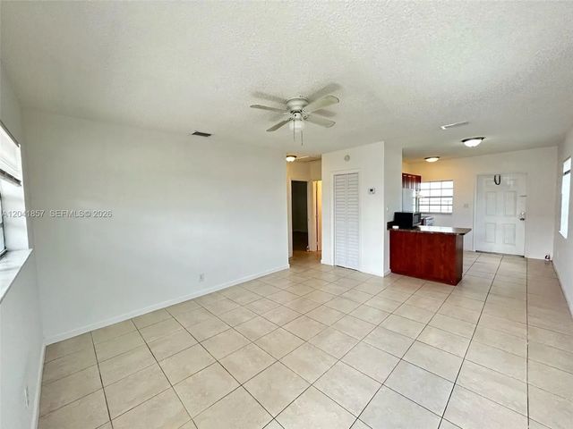 4 of 8 - 990 Phippen Waiters Road, Dania Beach, FL