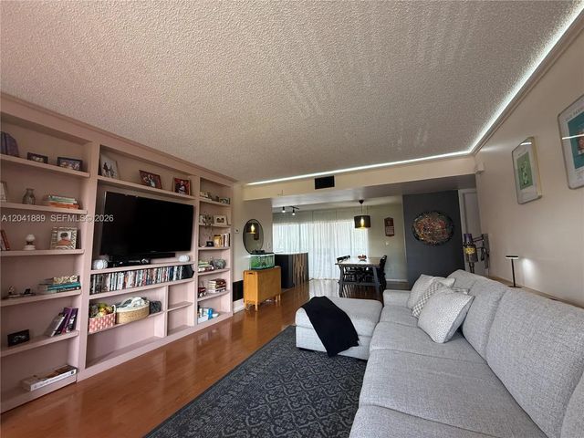 2 of 33 - 17000 Nw 67th Avenue #402, Hialeah, FL