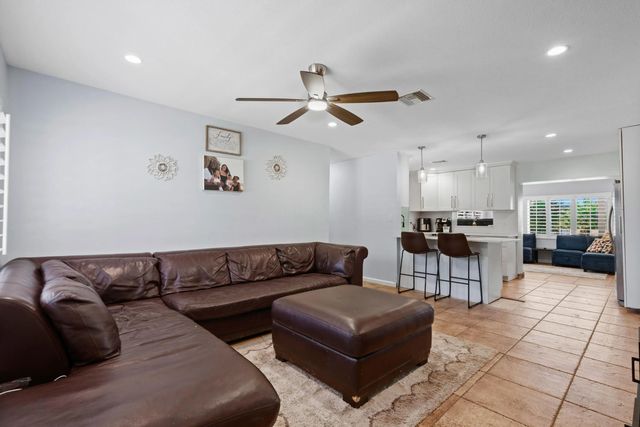 4 of 30 - 520 Se Dolphin Drive, Stuart, FL