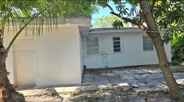 3 of 72 - 241 Nw 32nd Street, Miami, FL