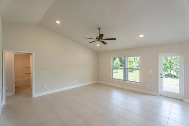 4 of 29 - 7903 Penny Lane, Fort Pierce, FL