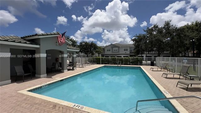 2 of 33 - 3042 Grandiflora Drive, Greenacres, FL