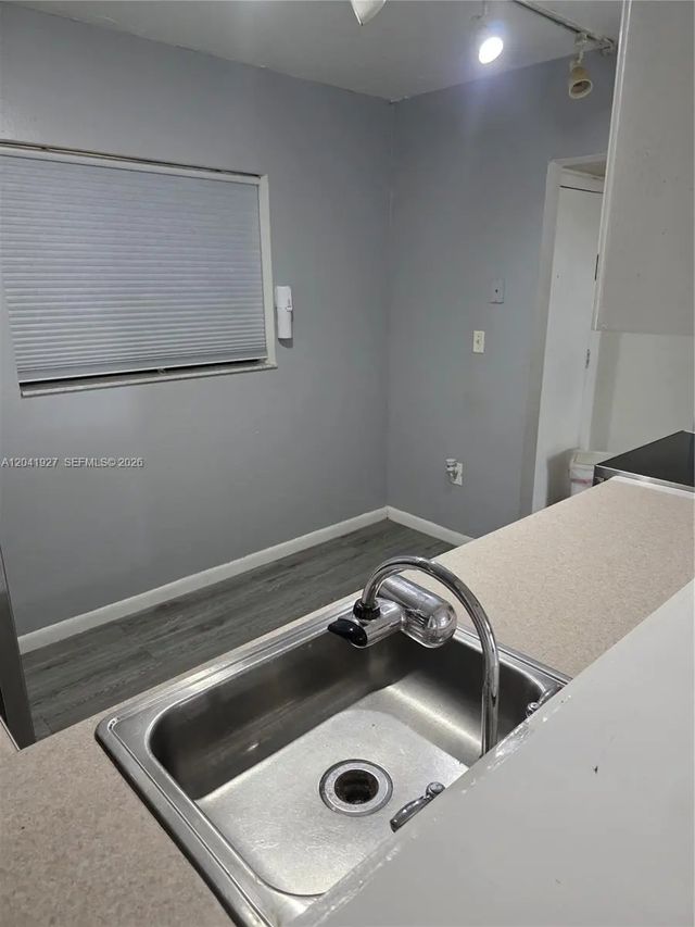 4 of 44 - 8065 Sw 107th Avenue #202, Miami, FL