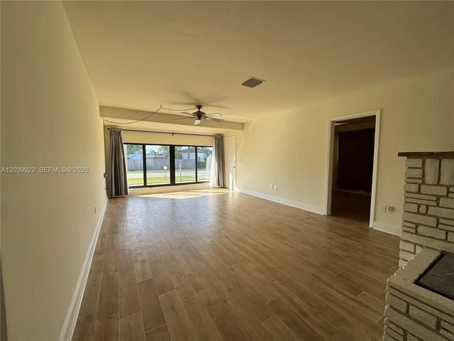 3 of 15 - 20921 Coral Sea Road, Cutler Bay, FL