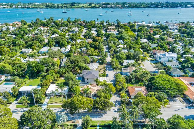 5 of 13 - 383 31st Court, West Palm Beach, FL
