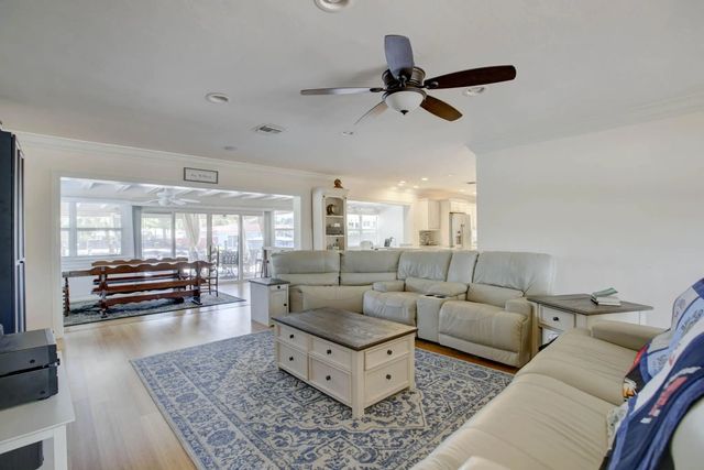 5 of 47 - 1920 Waters Edge, Pompano Beach, FL