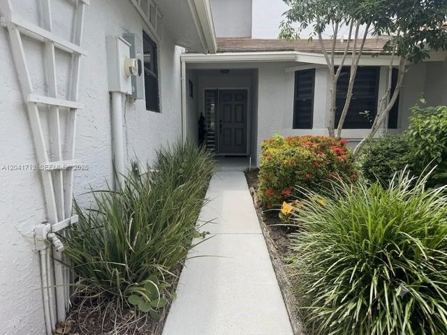 2 of 18 - 643 Deer Creek North Shore Drive, Deerfield Beach, FL