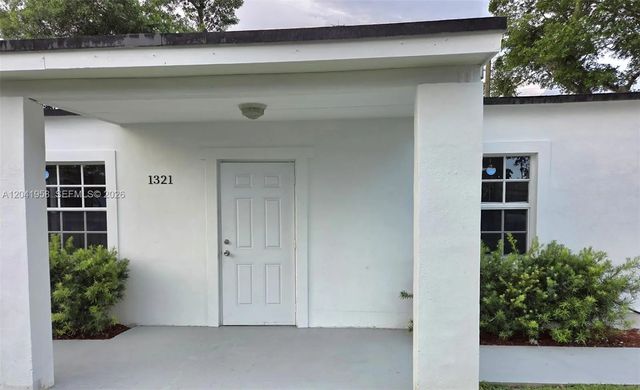 2 of 21 - 1321 Nw 82nd Street, Miami, FL