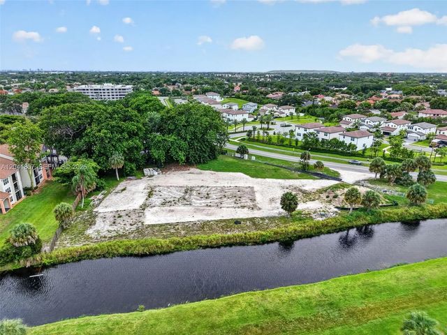 22962 Camino Del Mar, Boca Raton