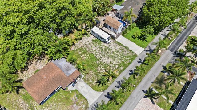 4 of 24 - 000 Morrison Avenue, , FL