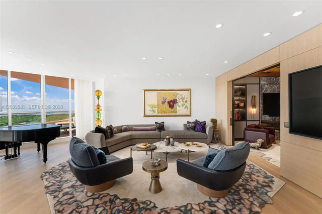 5 of 33 - 60 Edgewater Drive #ts-d, Coral Gables, FL