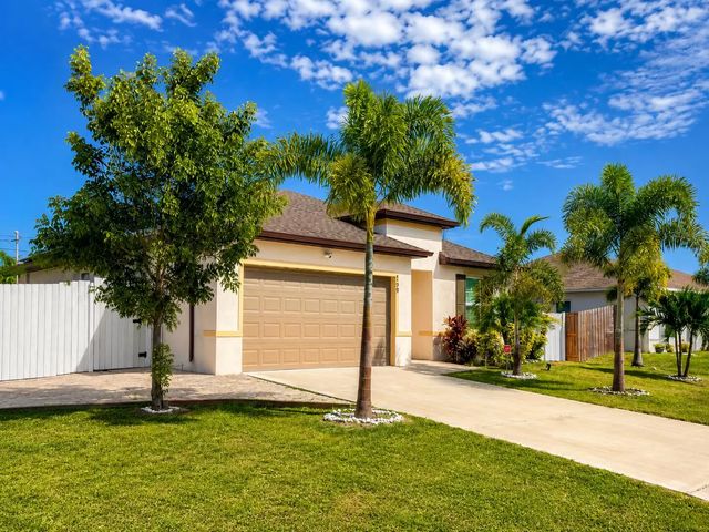 729 Sw Haas Avenue, Port St. Lucie