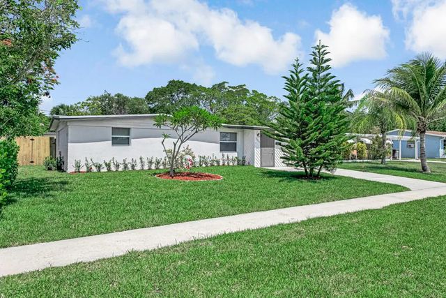 3 of 50 - 12063 Acapulco Avenue, Palm Beach Gardens, FL
