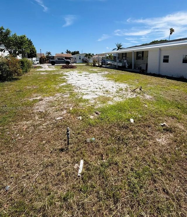 2 of 9 - 2651 E Marina Drive, Dania Beach, FL