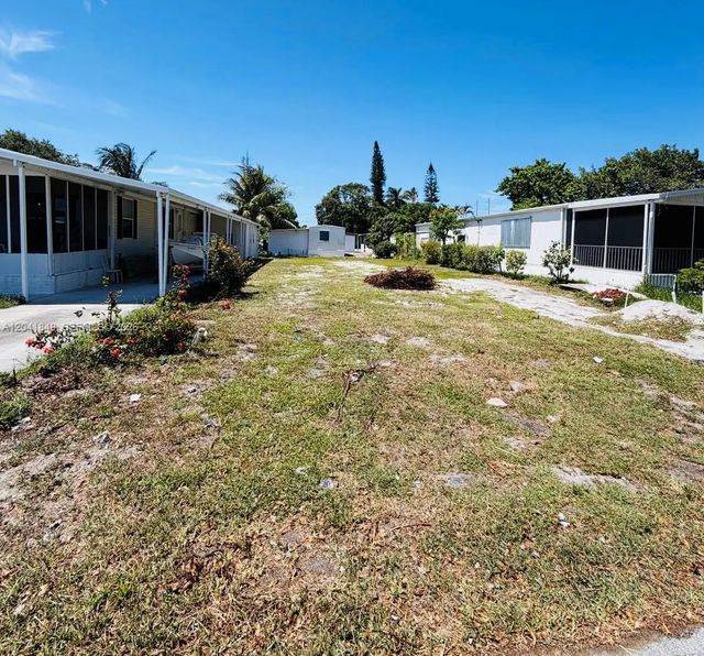 5 of 9 - 2651 E Marina Drive, Dania Beach, FL