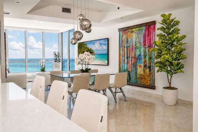 3 of 14 - 100 S Pointe Drive #1507, Miami Beach, FL