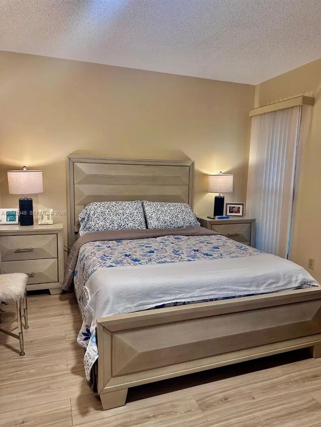 2 of 9 - 1714 Sw 20th Terrace, Deerfield Beach, FL