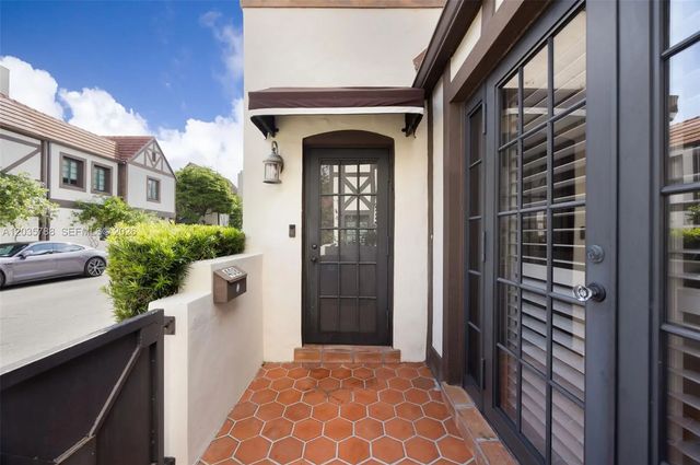 3 of 25 - 408 Viscaya Avenue, Coral Gables, FL