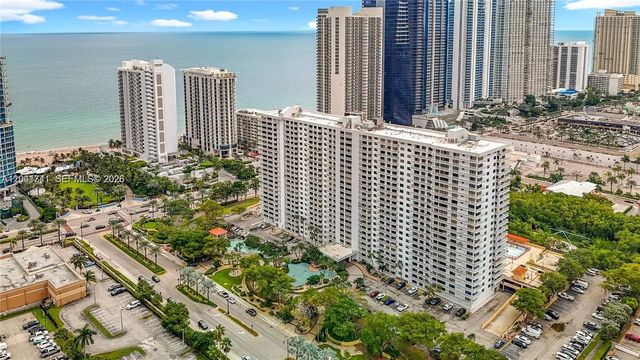 3 of 13 - 210 174th Street #405, Sunny Isles Beach, FL