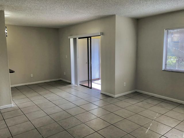 4 of 39 - 6031 10th Avenue N #120, Greenacres, FL