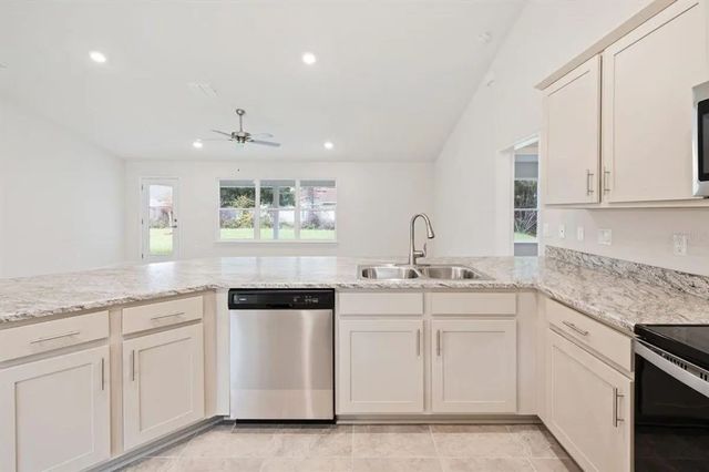 4 of 25 - 7908 Banyan Street, Fort Pierce, FL