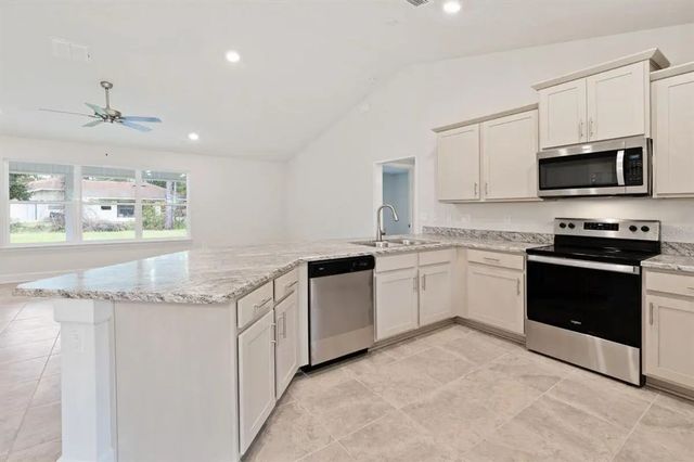 5 of 25 - 7908 Banyan Street, Fort Pierce, FL