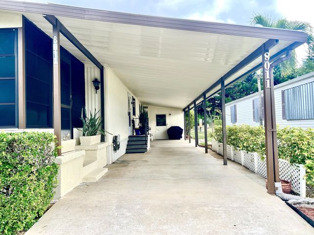 5 of 32 - 8011 Se Homestead Avenue, Hobe Sound, FL