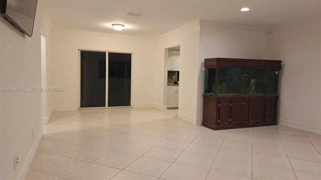 3 of 22 - 1800 N 55th Avenue, Hollywood, FL
